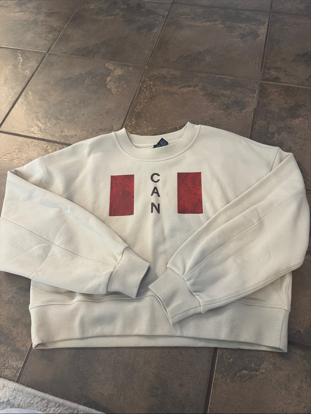 *Limited Edition* lululemon athletica Beige Crewneck Sweatshirt with Flag design